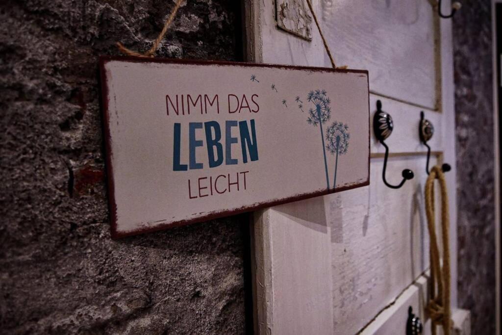 schöne Ferienwohnung auf der Schwäbischen Alb Kohlstetten Exterior foto
